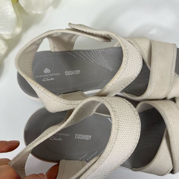 Clark’s Cloud-steppers Womens Wedge Sandals Size  10 - Picture 7 of 11